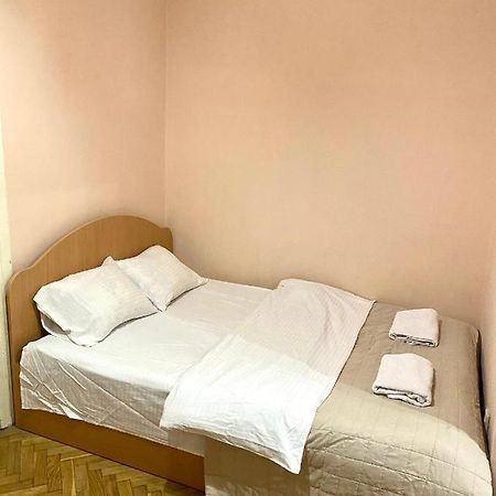 В Центрі Біля Ратуші Вулиця Площа Ринок 11 Leópolis Exterior foto